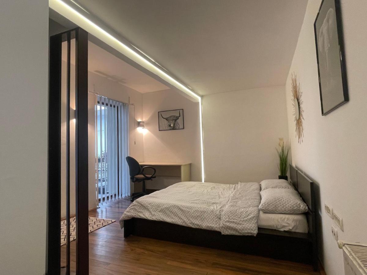 Savoya5 Old Citycenter Selfcheckin Workspacestudio Apartment